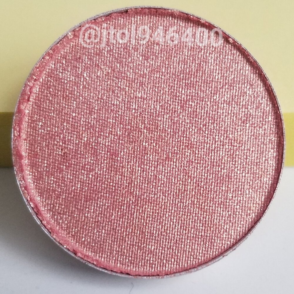 Mac Gleam Eyeshadow Refill Pan